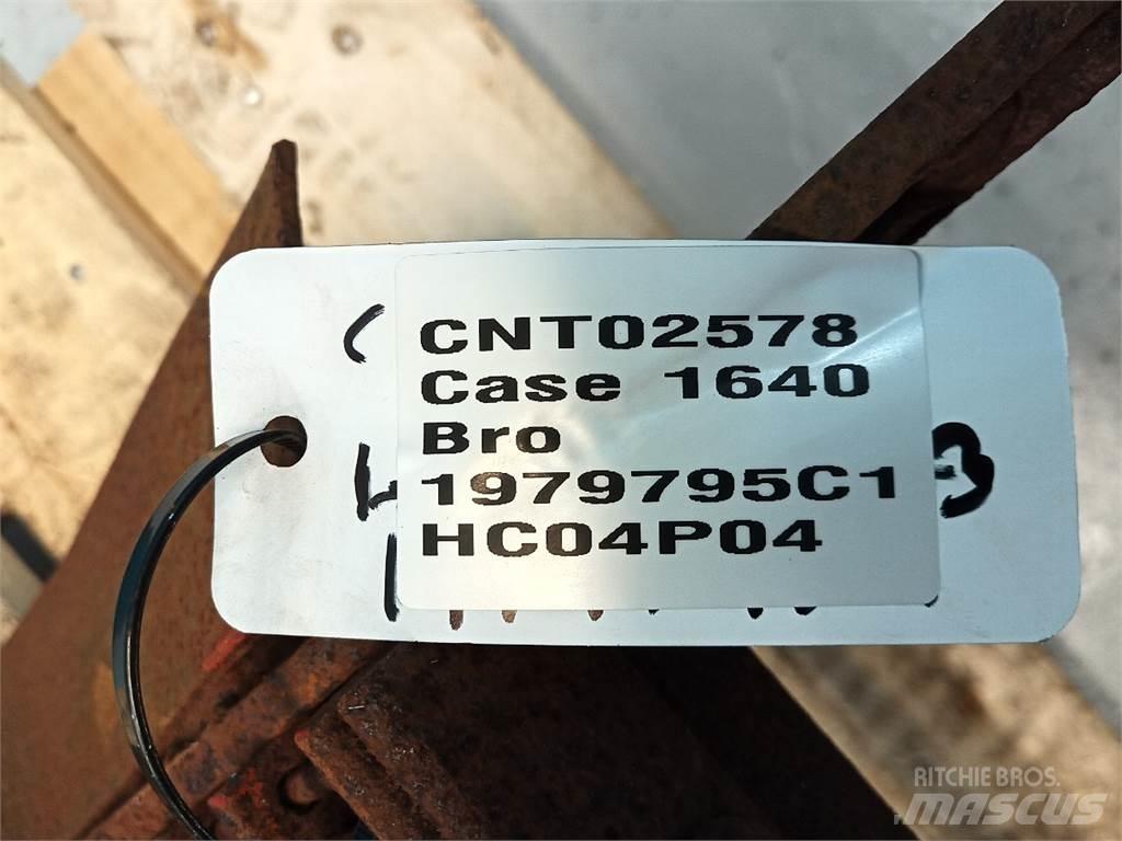 Case IH 1640 Combine harvester accessories
