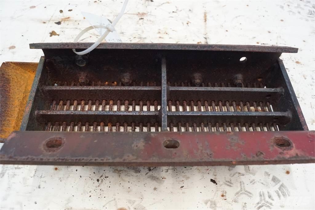 Case IH 1640 Combine harvester accessories