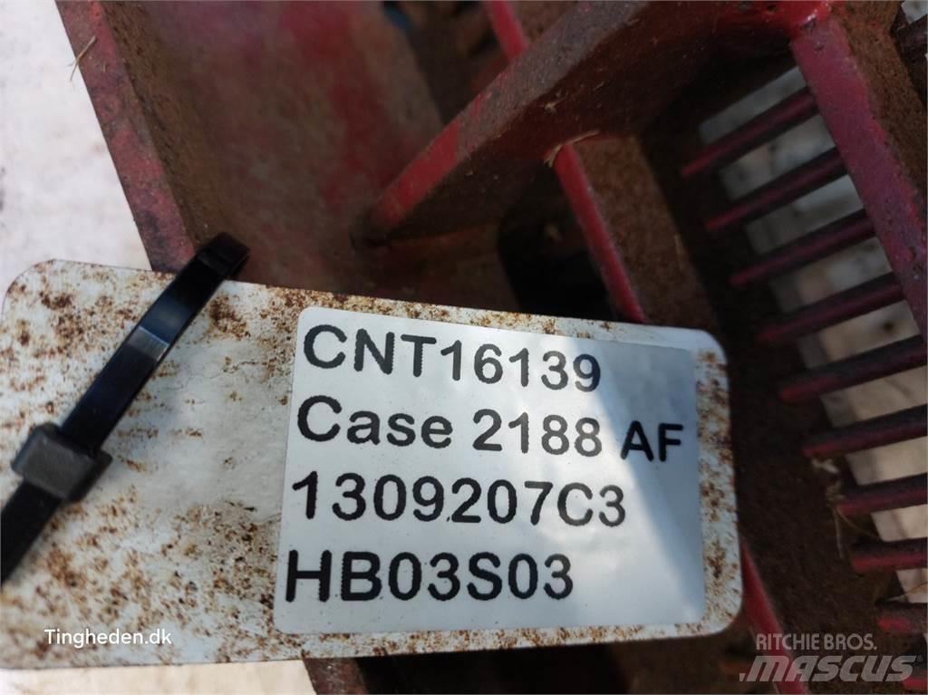 Case IH 2188 Combine harvester accessories