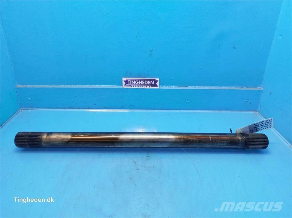Case IH 621D Axles