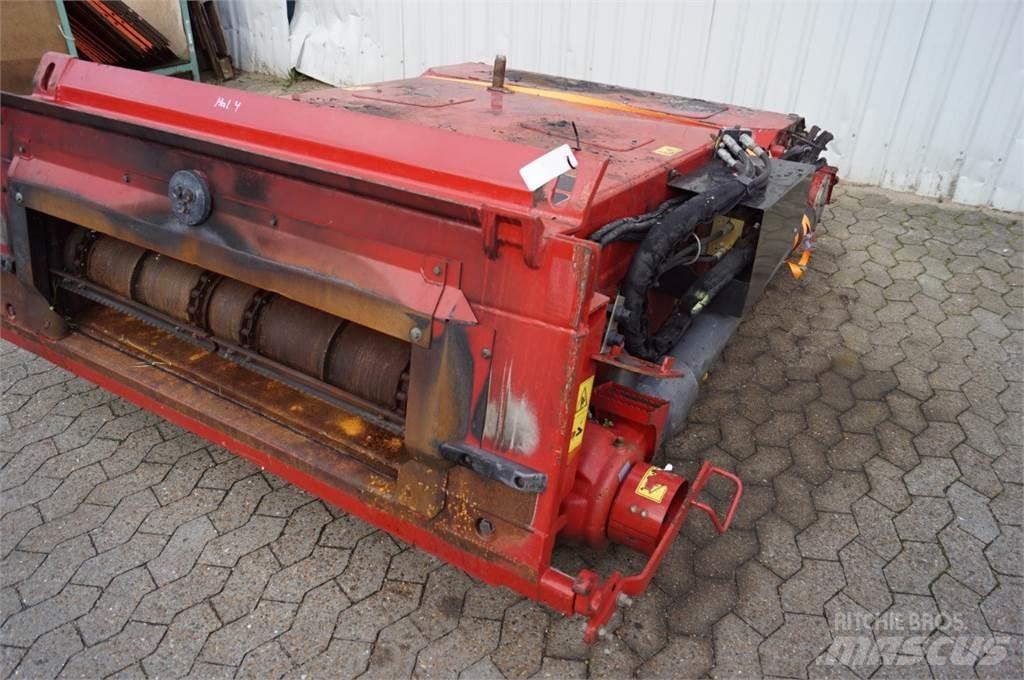 Case IH 9010 Combine harvester accessories