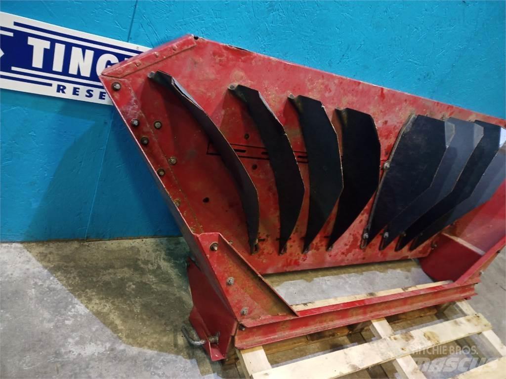 Case IH CF60 Combine harvester accessories
