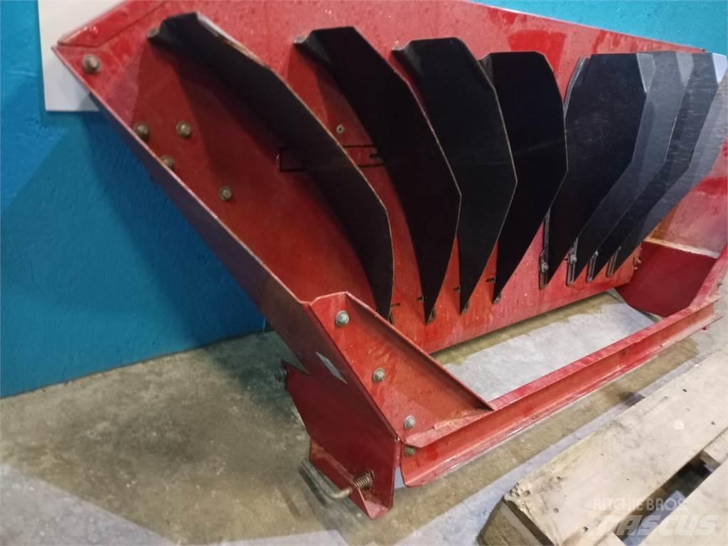 Case IH CF60 Combine harvester accessories