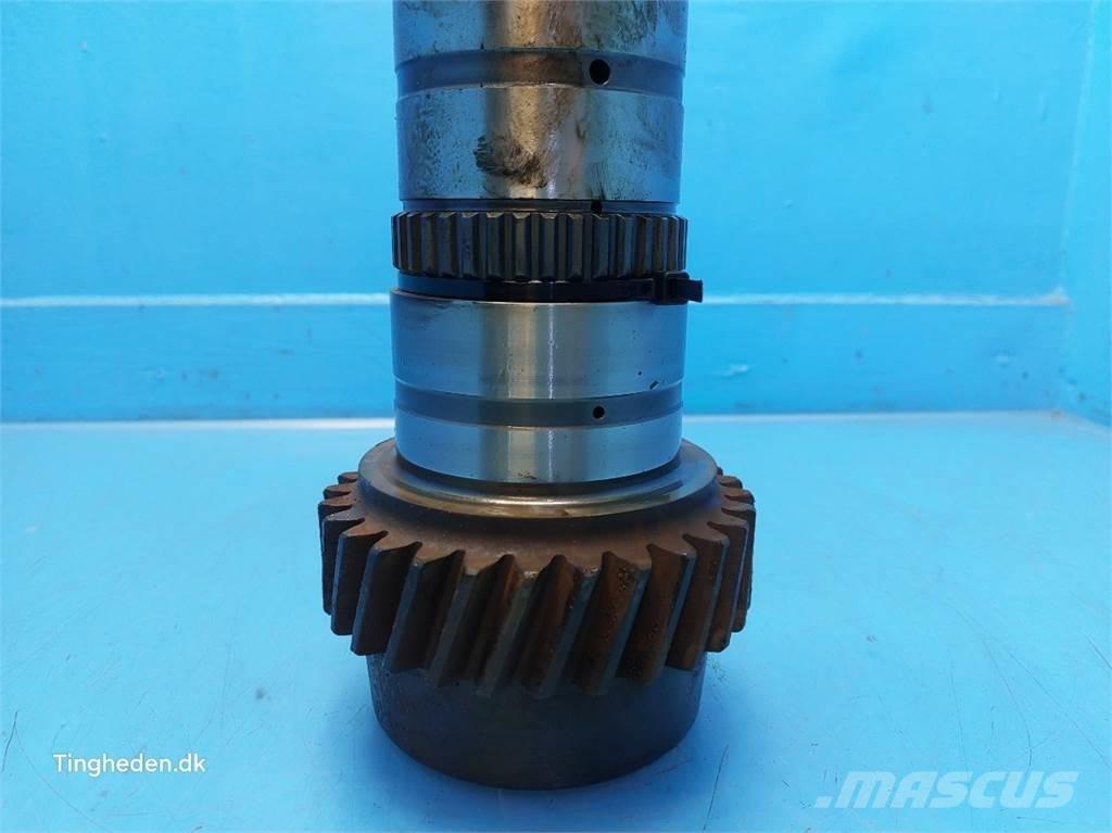 CASE Puma 185 Transmission