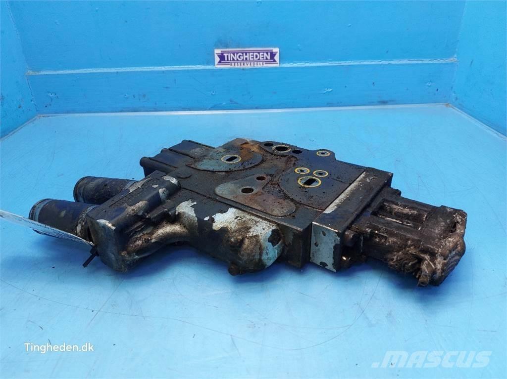CASE Puma 185 Hydraulics