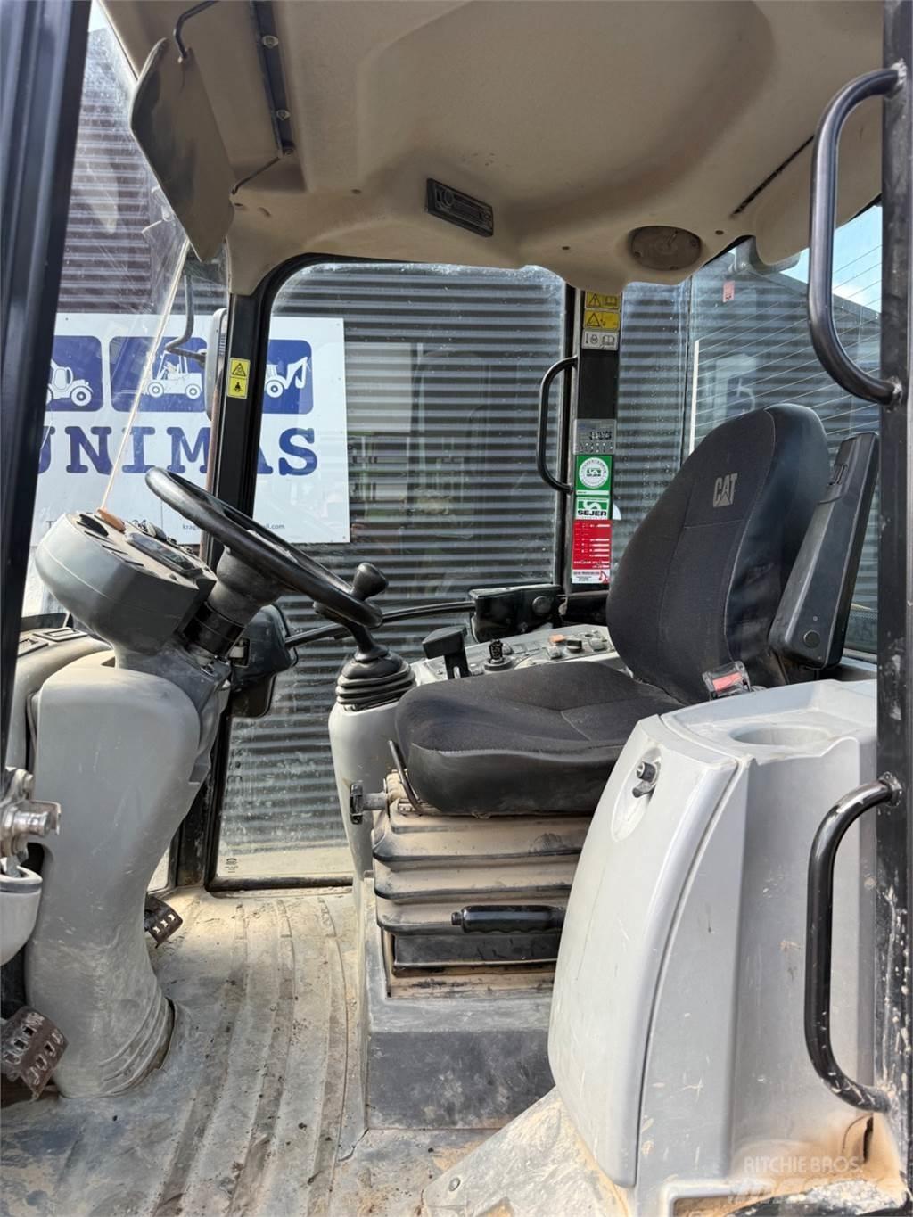 CAT 906H Wheel loaders