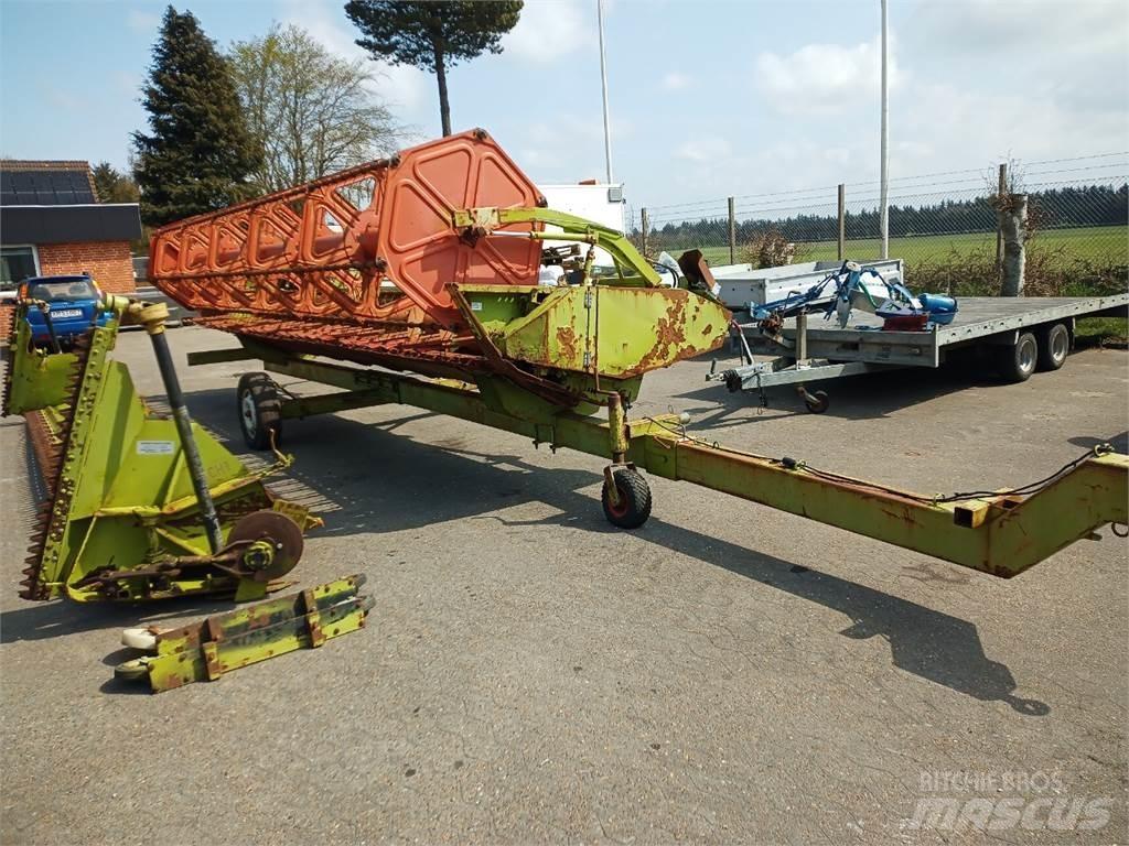CLAAS 22 Combine harvester accessories