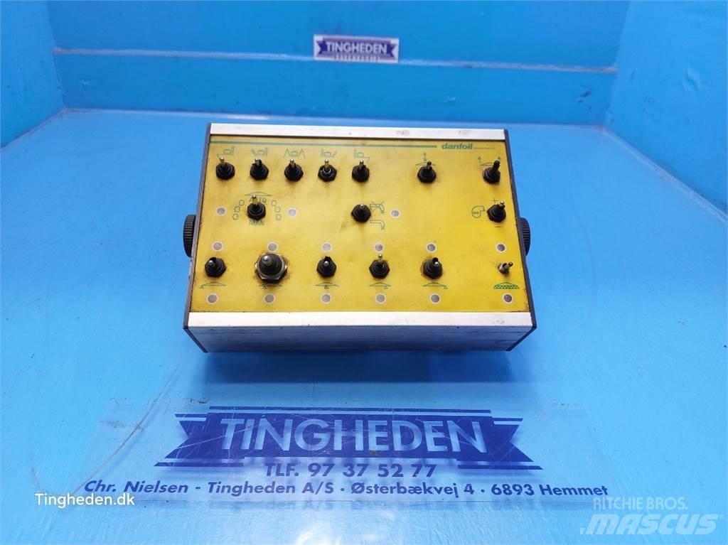 Danfoil  Mixer feeders