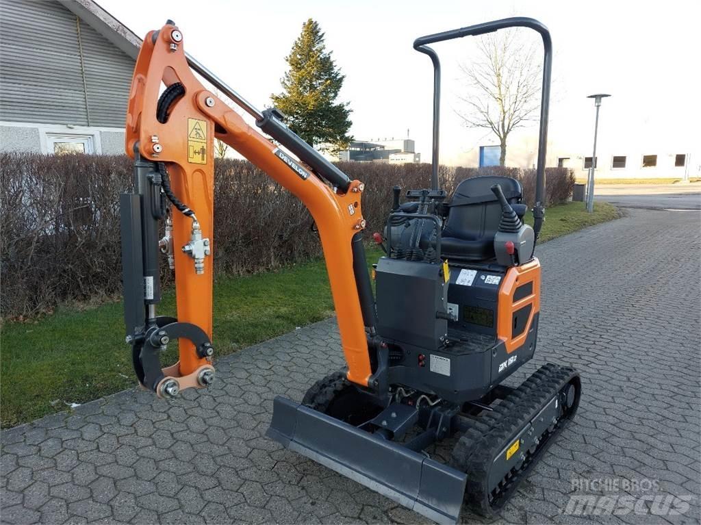 Develon DX10-7 Mini excavators < 7t (Mini diggers)