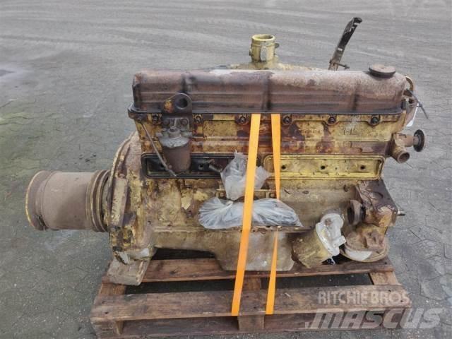 Ford Trader 590E Engines