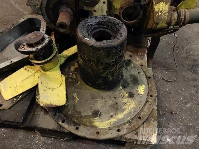 Ford Trader 590E Engines