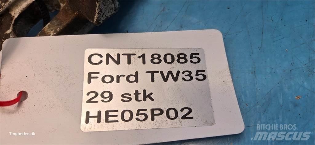 Ford TW35 Tyres, wheels and rims