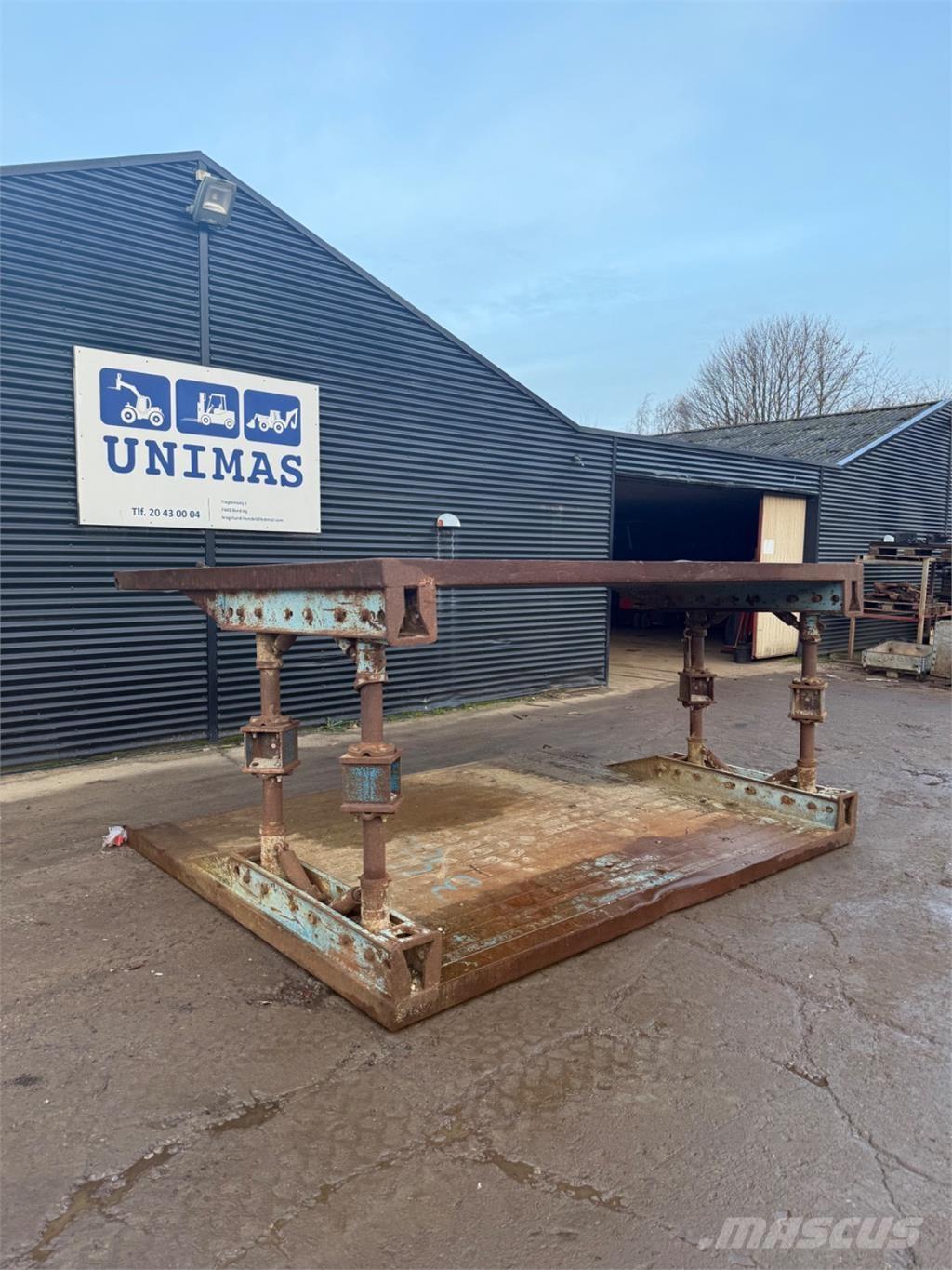  Gravekasse Construction - Others