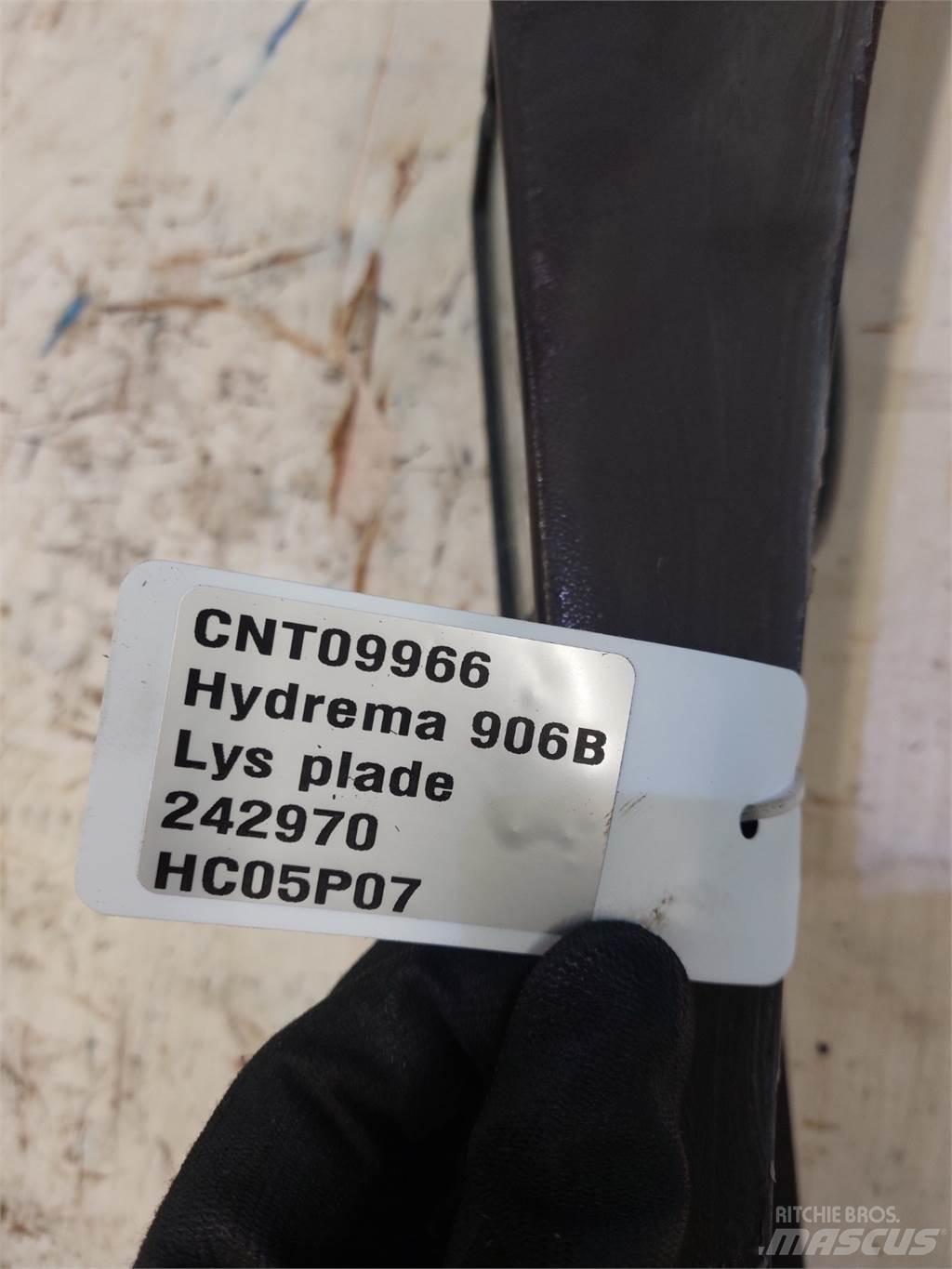 Hydrema 906B Electronics