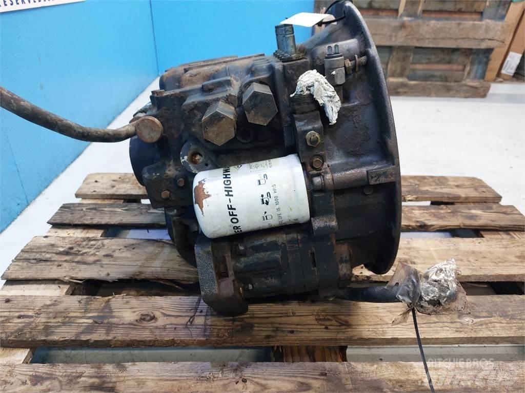 Hydrema 906C Transmission