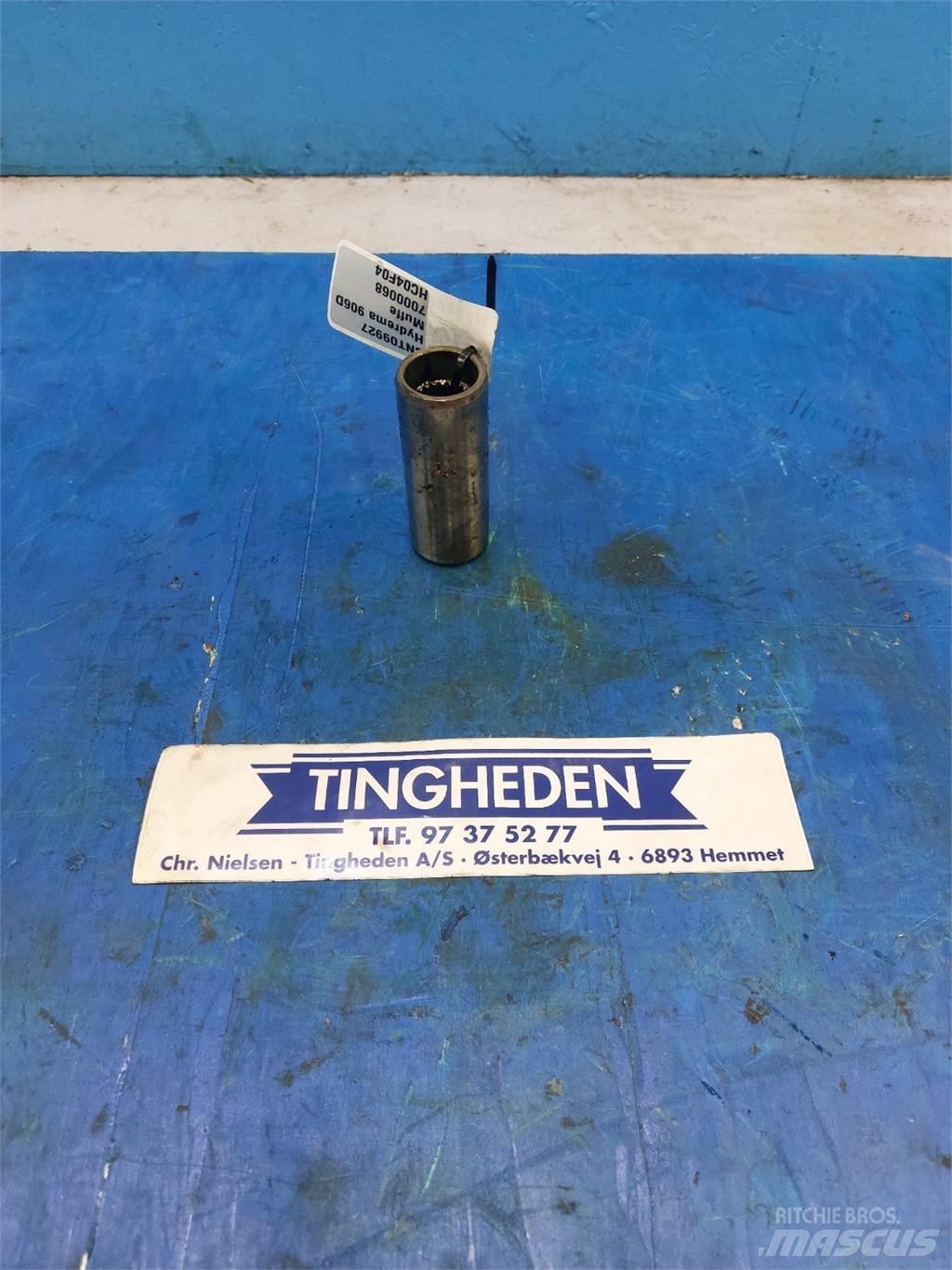 Hydrema 906D Transmission