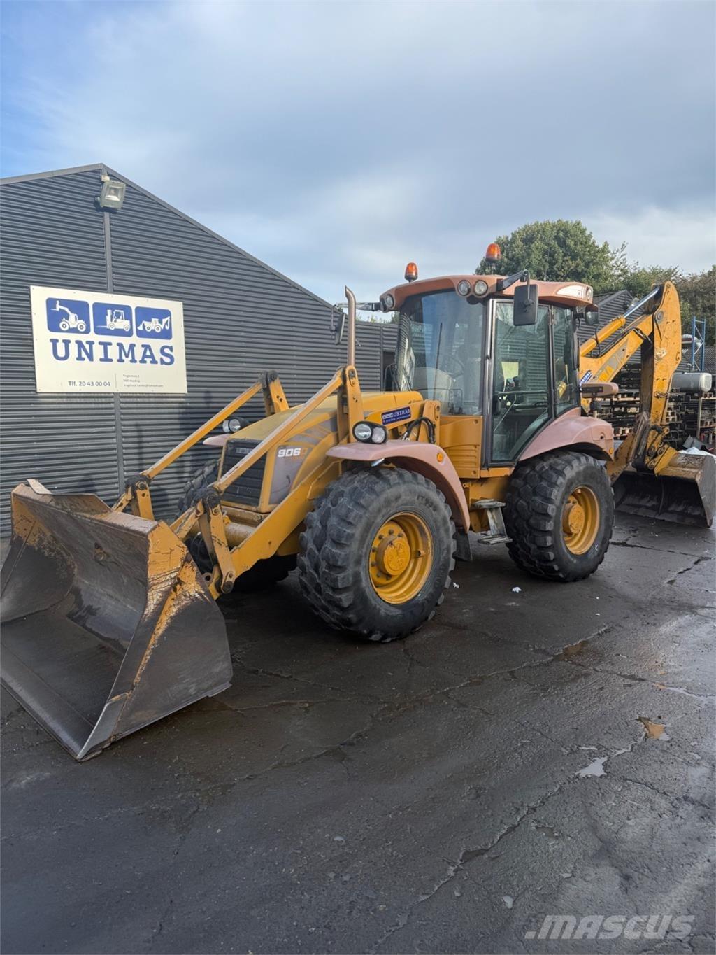 Hydrema 906D Backhoe loaders