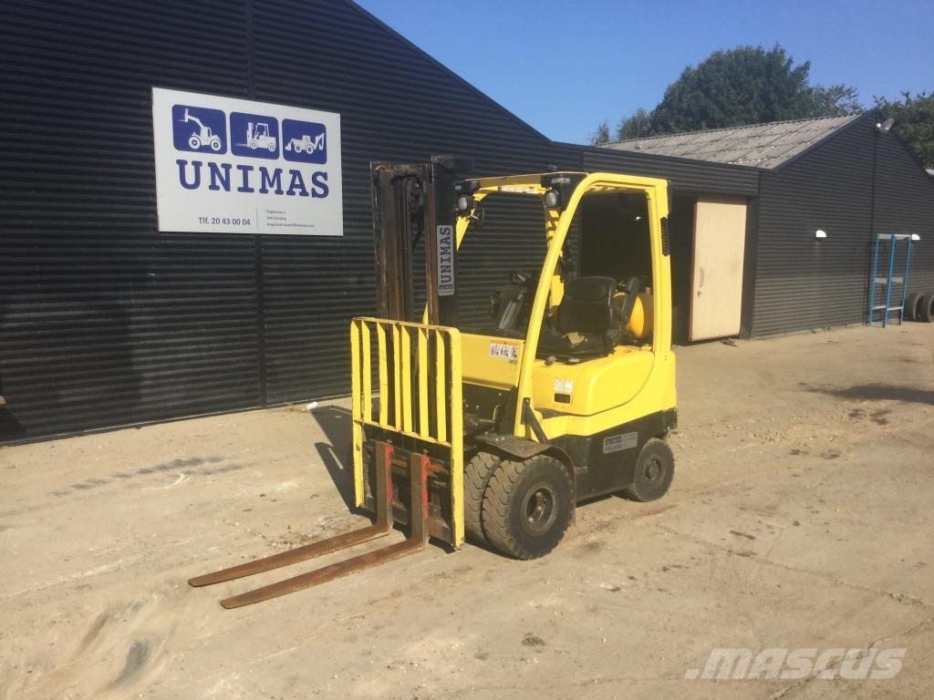Hyster H1.6FT Rough terrain trucks