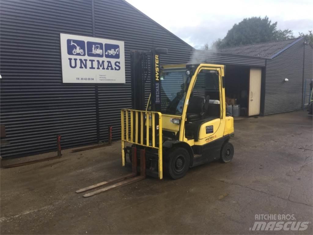 Hyster H2.5FT LPG trucks