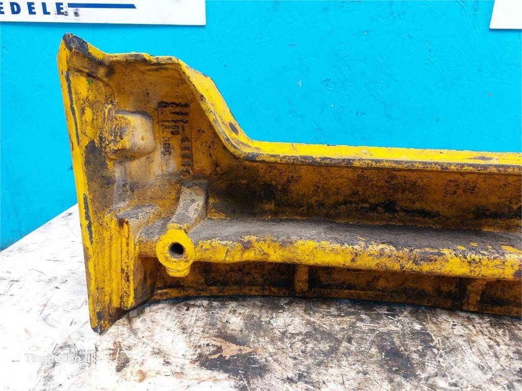 JCB 4CX Screening buckets