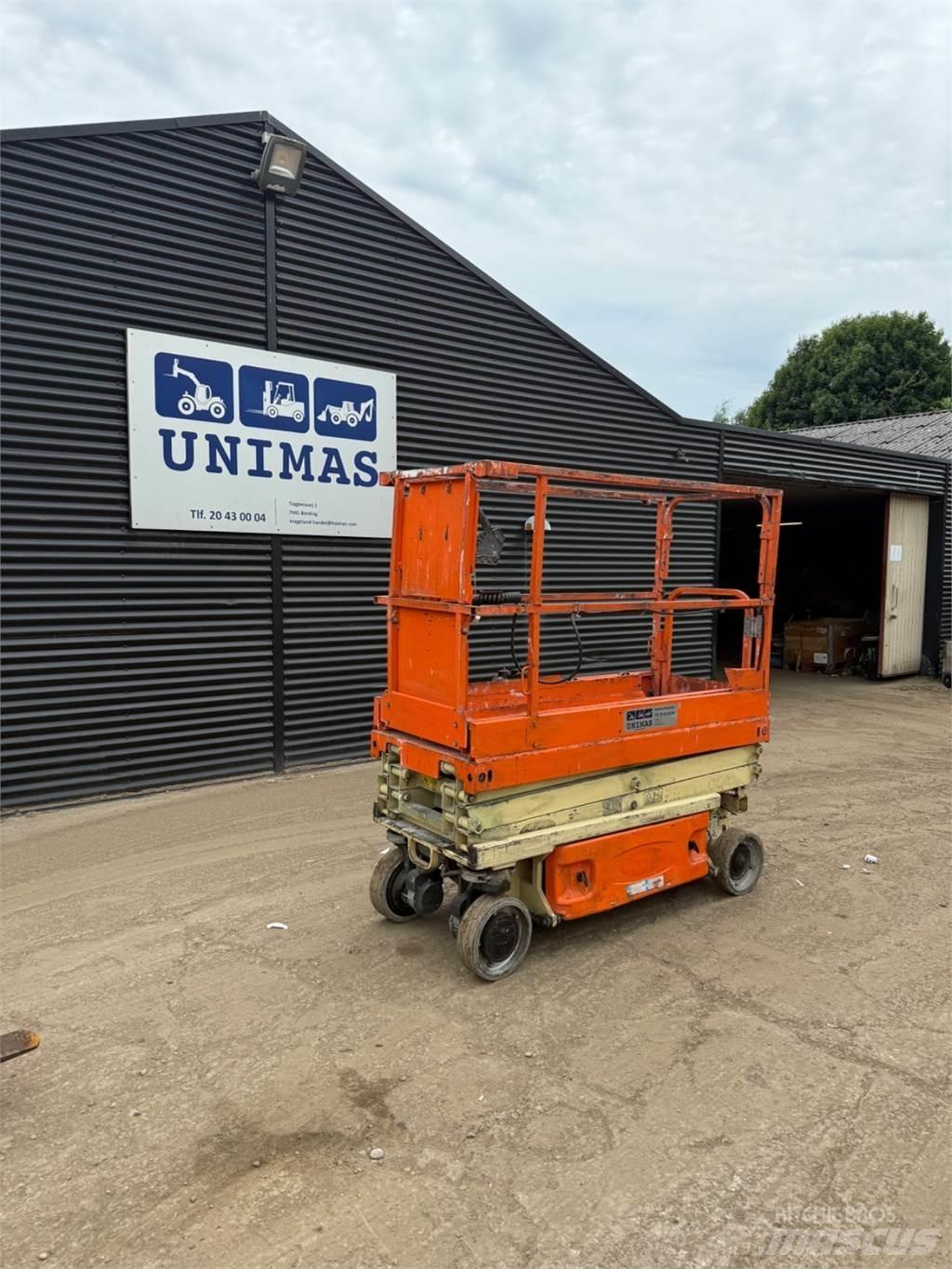 JLG 1930 Scissor lifts
