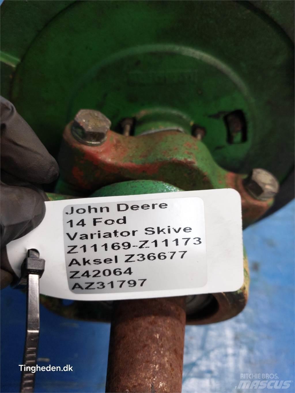 John Deere 1000 Combine harvester accessories