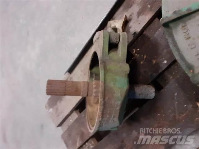 John Deere 1065 Combine harvester accessories
