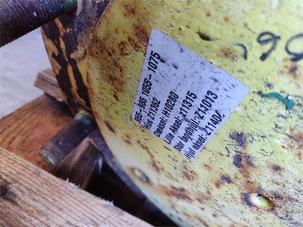 John Deere 1065 Combine harvester accessories