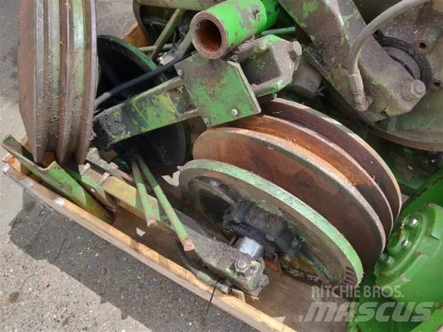 John Deere 1075 Agriculture - Others