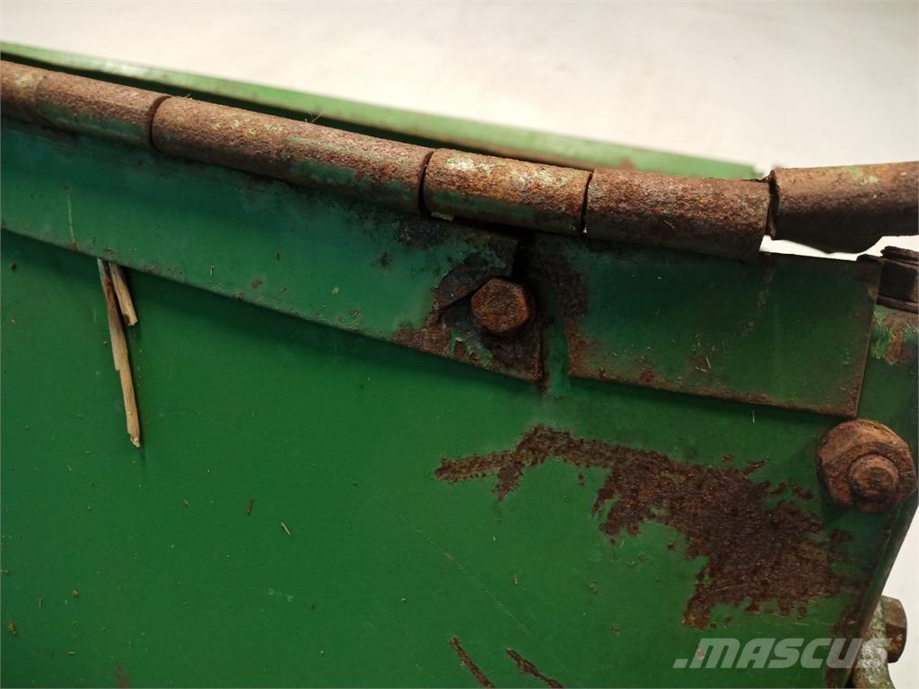 John Deere 1075 Combine harvester accessories