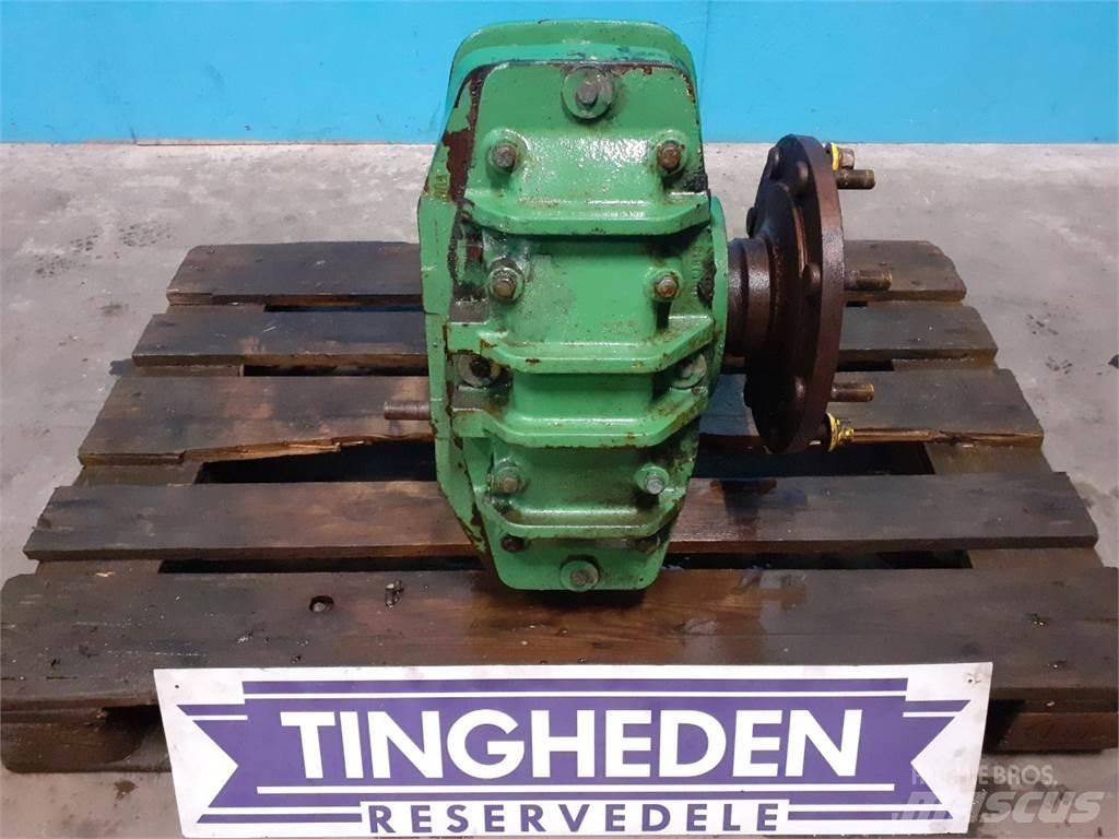John Deere 1085 Combine harvester accessories