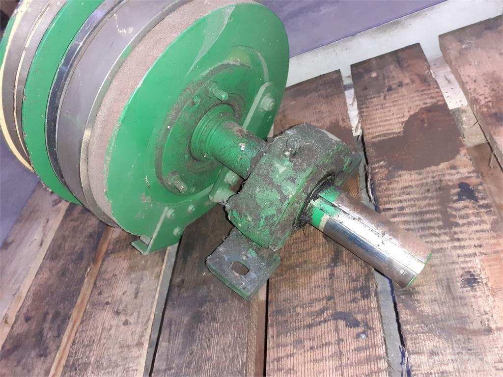 John Deere 1085 Combine harvester accessories