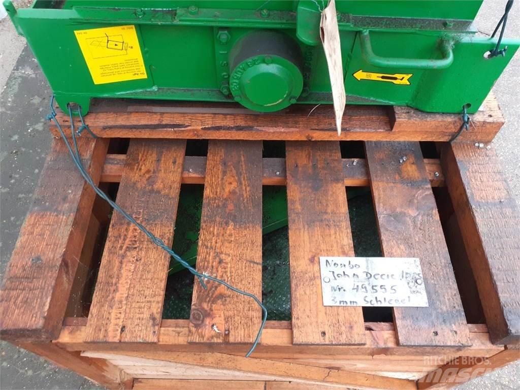 John Deere 1085 Combine harvester accessories