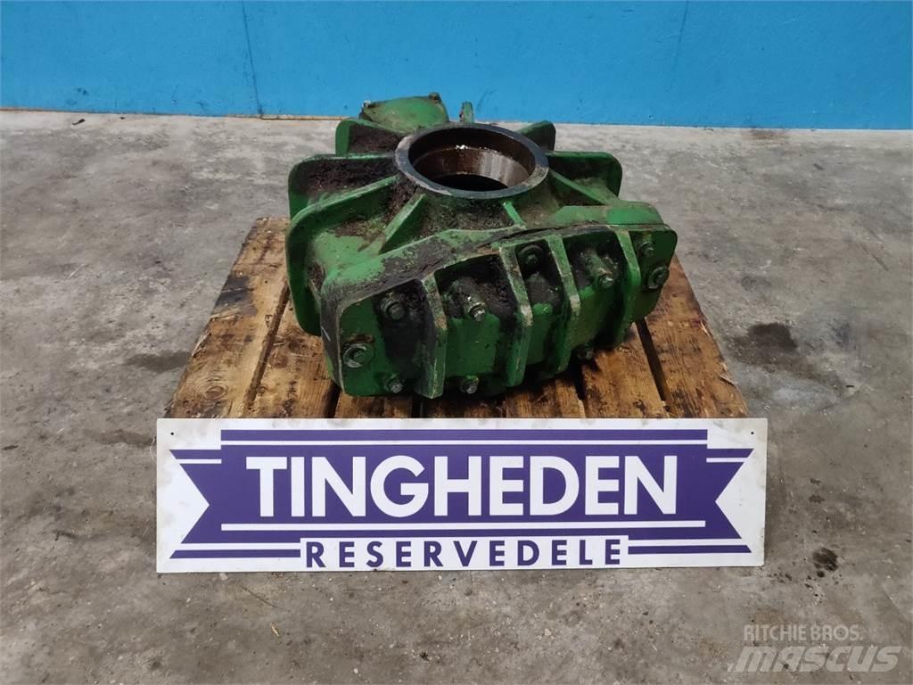 John Deere 1085 Combine harvester accessories