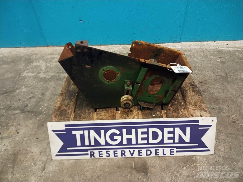 John Deere 1085 Combine harvester accessories