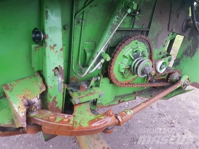 John Deere 14 Combine harvester accessories