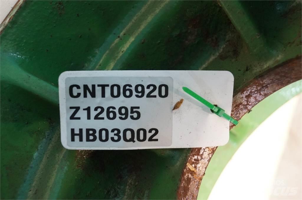 John Deere 2058 Agriculture - Others