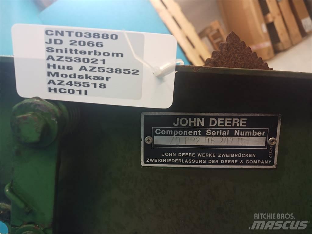 John Deere 2066 Combine harvester accessories