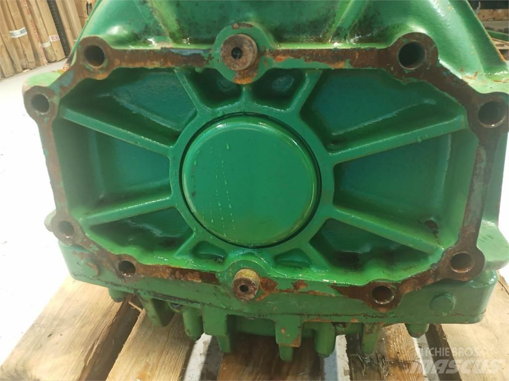 John Deere 2066 Combine harvester accessories