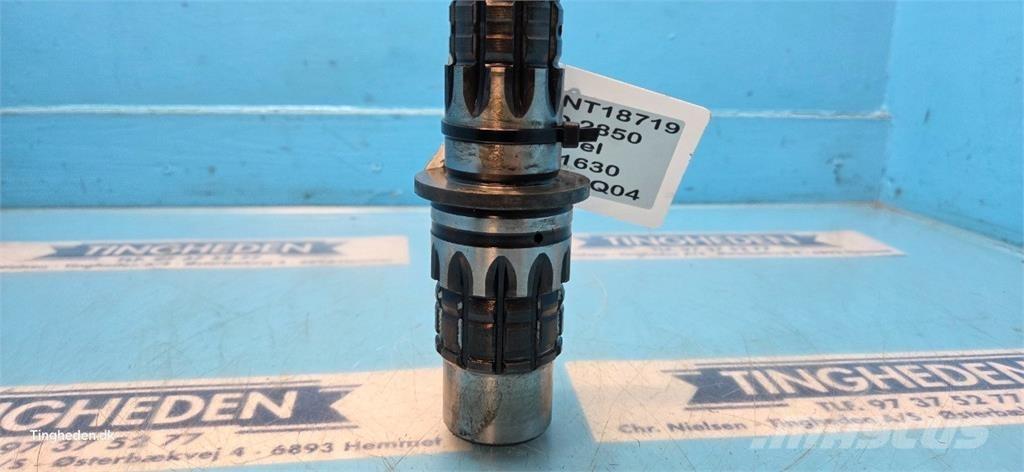 John Deere 2850 Transmission