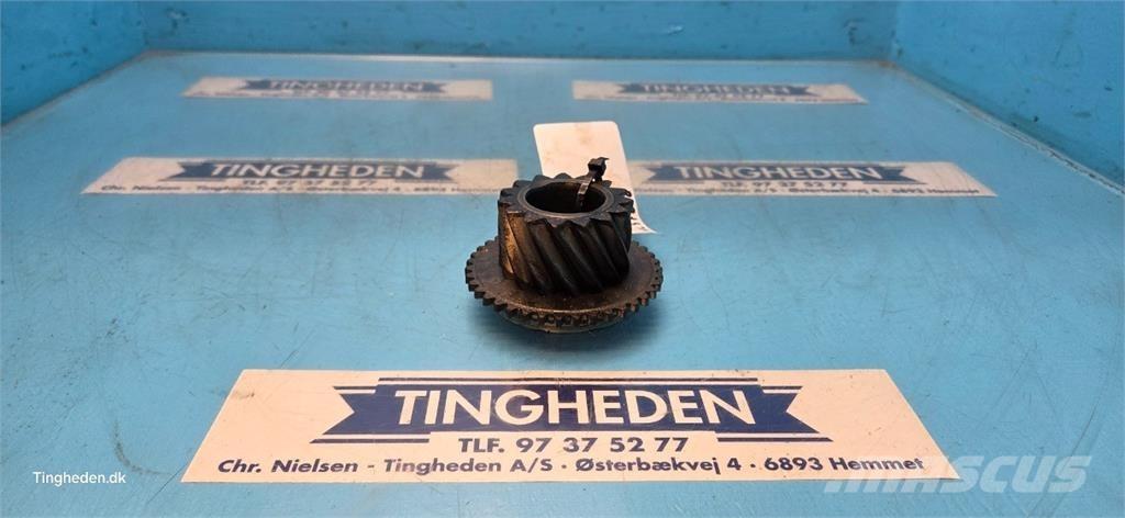 John Deere 2850 Transmission