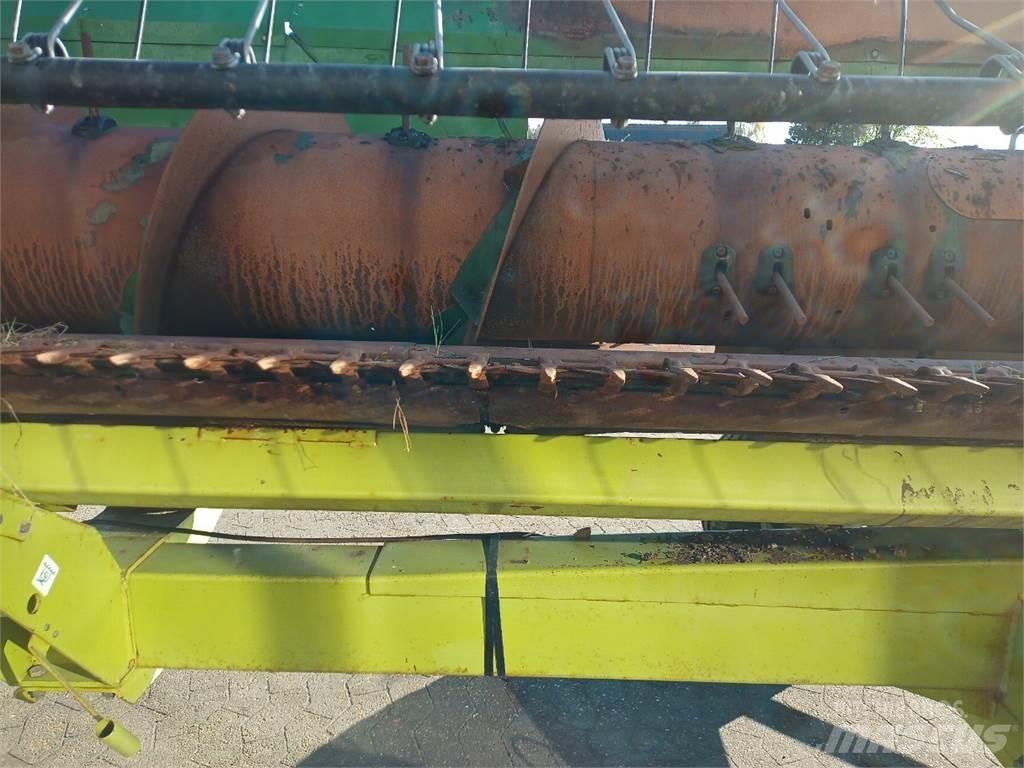 John Deere 30 Combine harvester accessories