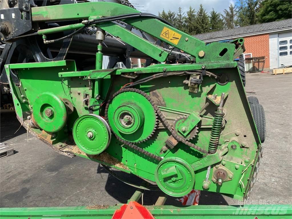 John Deere 30 Combine harvester accessories