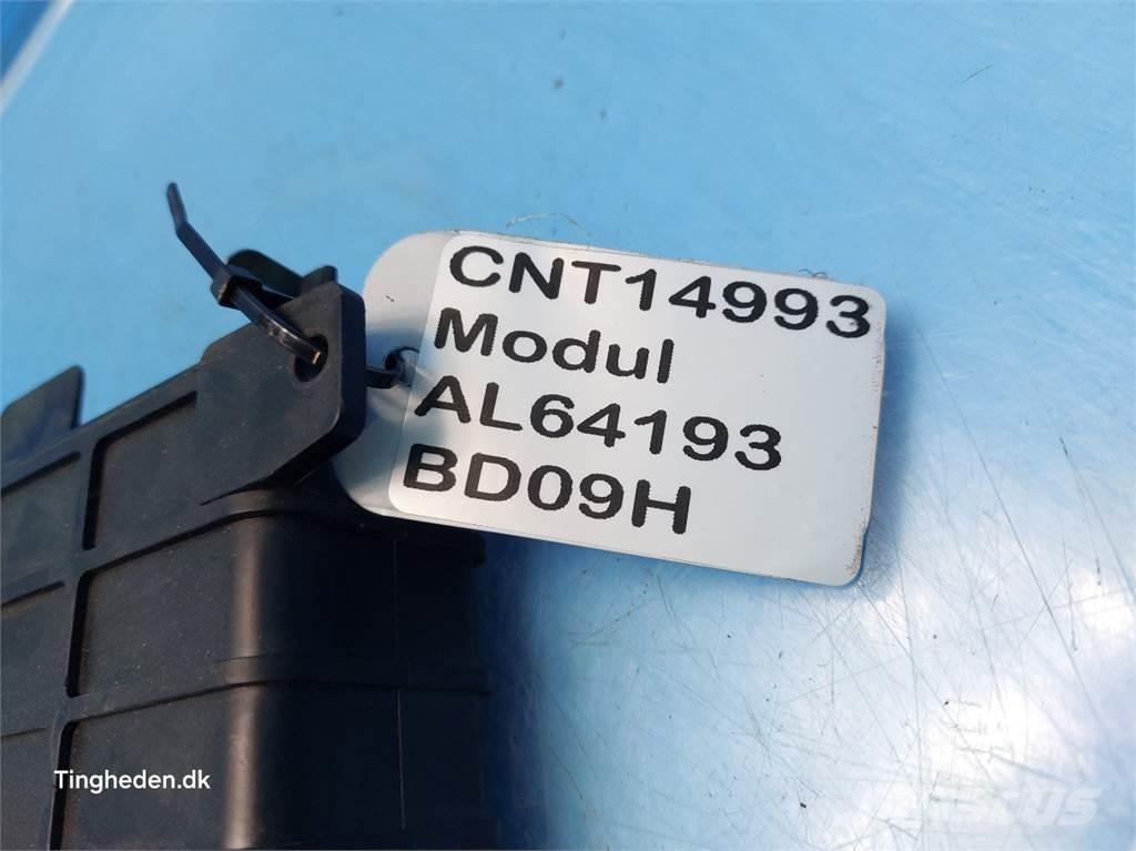 John Deere 3350 Electronics