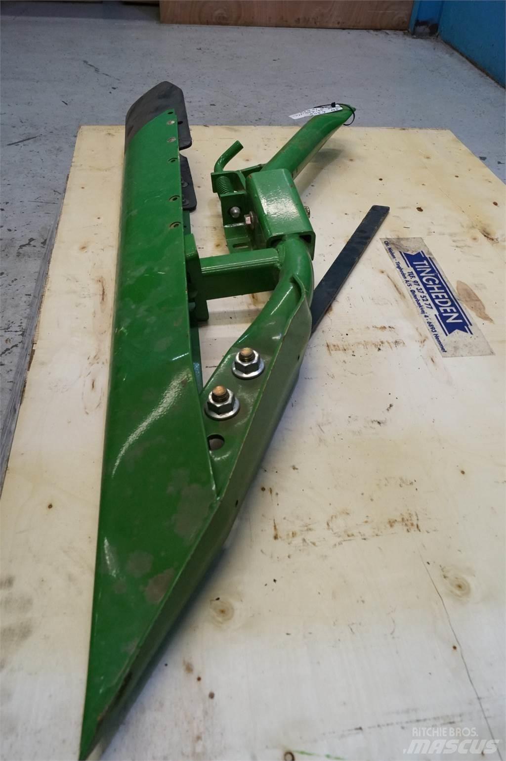 John Deere 630R Combine harvester accessories