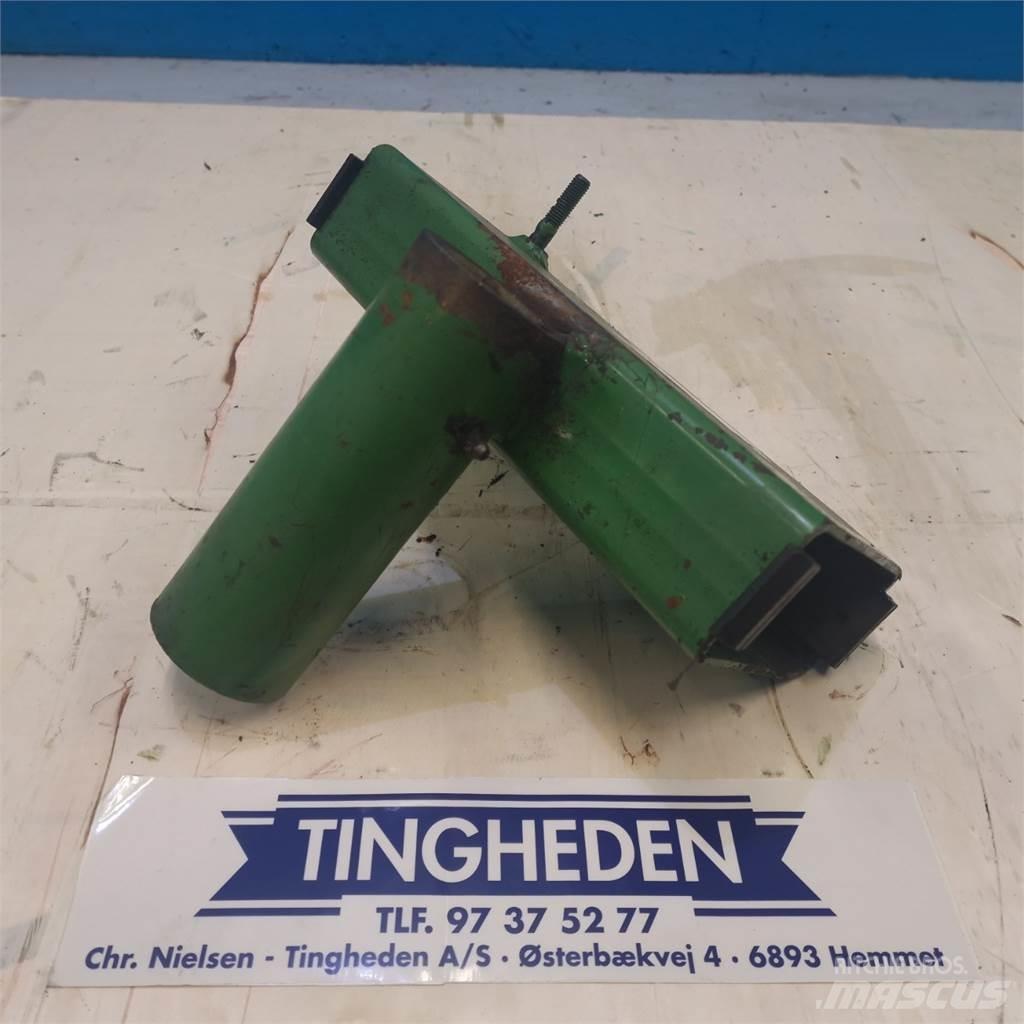 John Deere 820 Combine harvester accessories