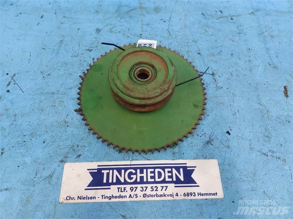 John Deere 820 Combine harvester accessories