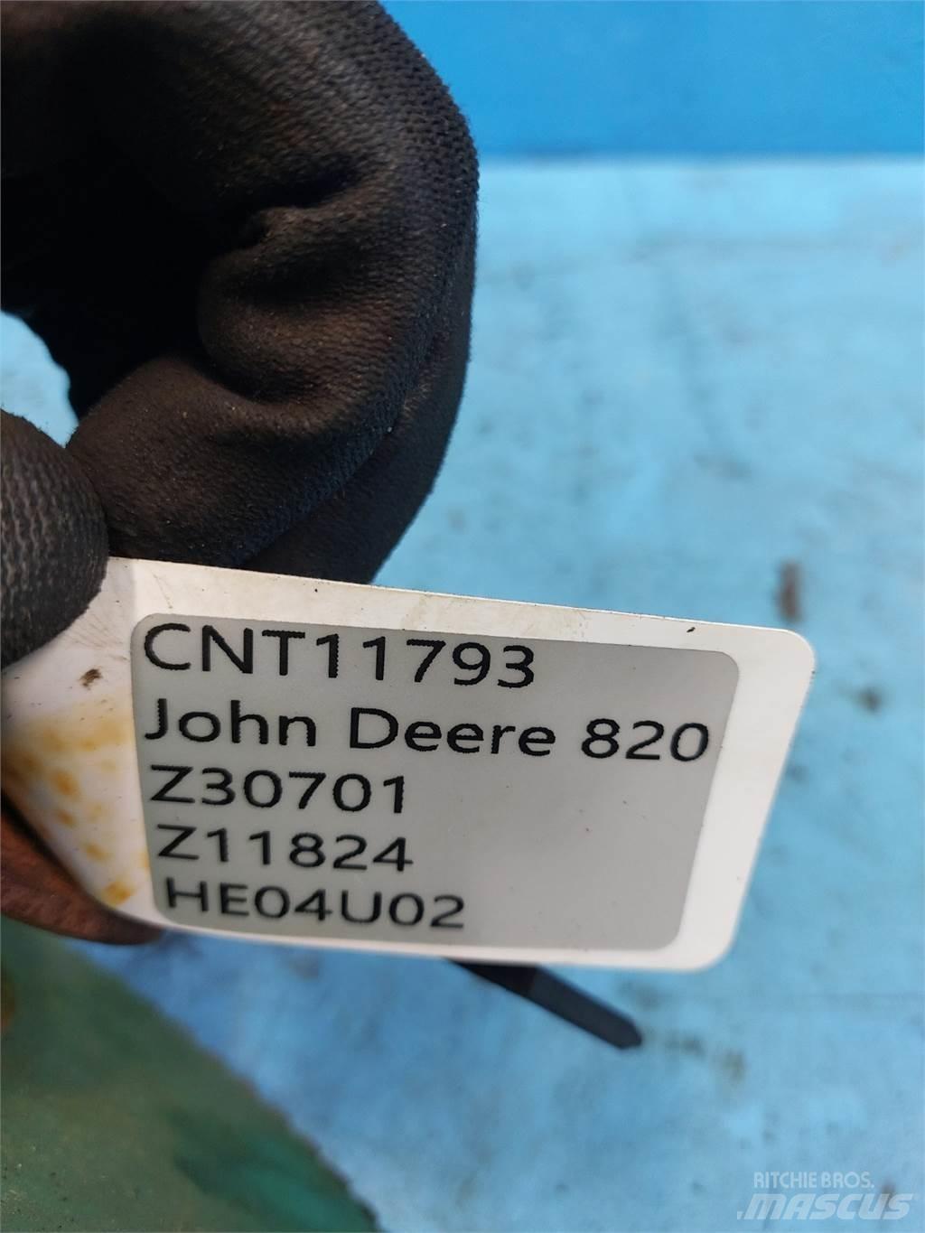 John Deere 820 Combine harvester accessories