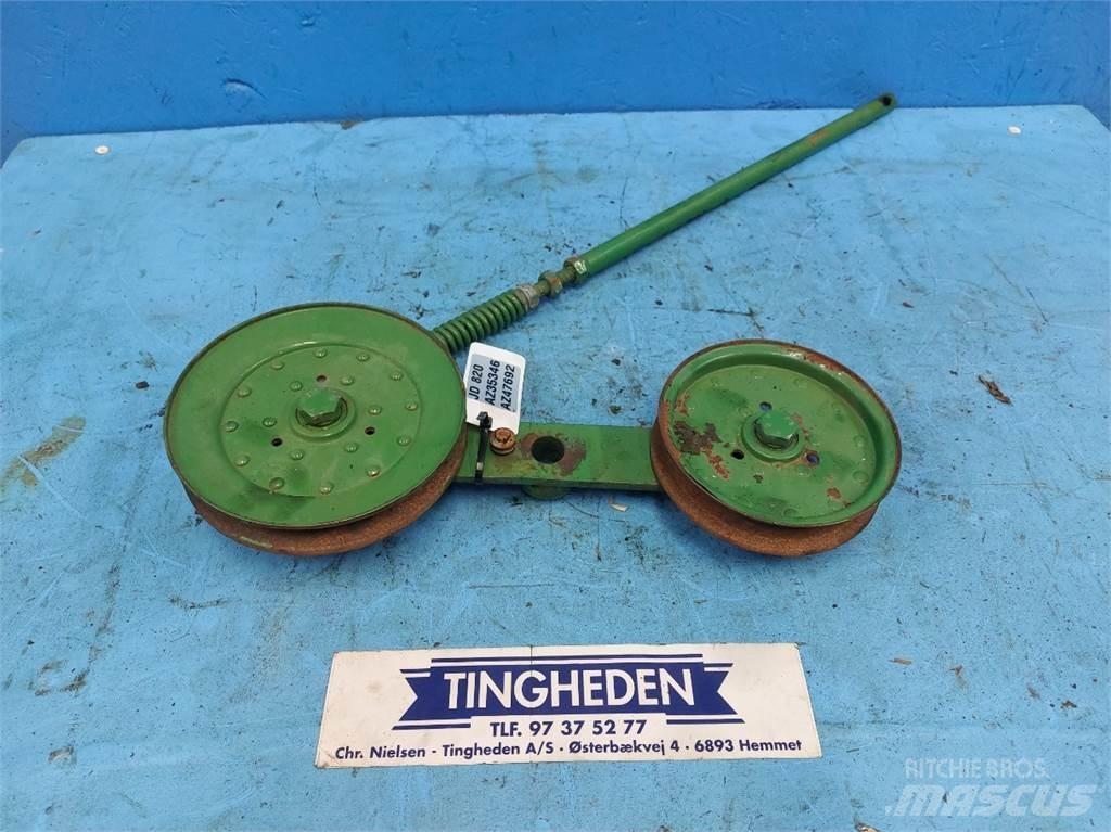 John Deere 820 Combine harvester accessories