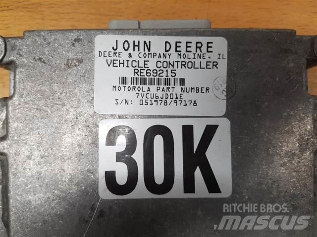 John Deere 8400 Electronics
